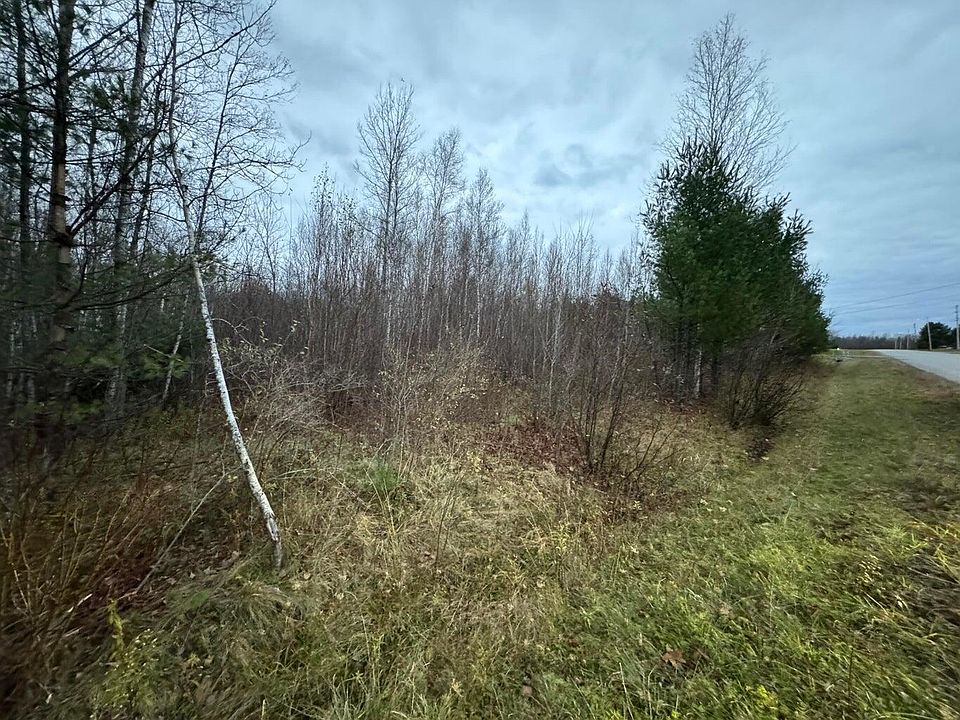 2nd image of 8 Caron Drive
