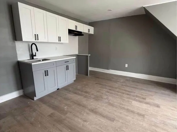 34 N 18th St, East Orange, NJ 07017