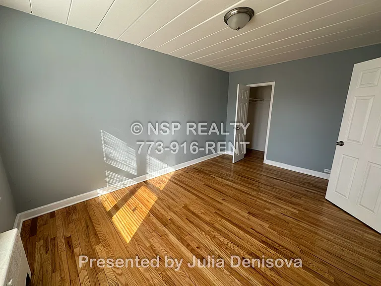 1360-301 W Touhy Ave — Photo 6