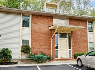 111 Ridge Rd APT 302, Lebanon, OH 45036