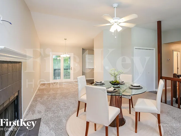 1121 Danube Trl — Photo 7