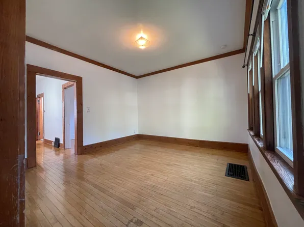 2521 W Michigan St, Milwaukee, WI 53233