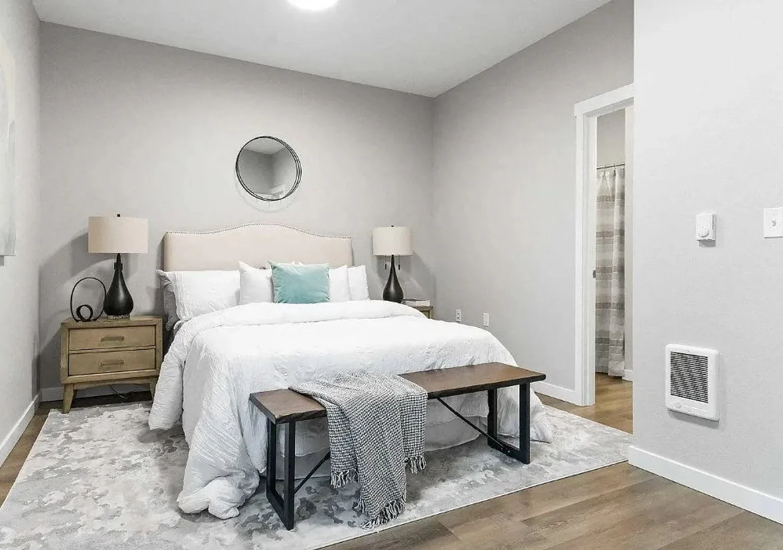2 bed, 2.0 bath, 1048 sqft, $1,995 — Photo 4