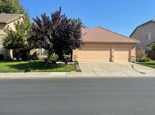 1717 Saint Mayeul Dr, Modesto, CA 95356