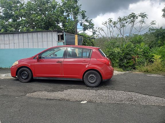 Car included in sale & furni