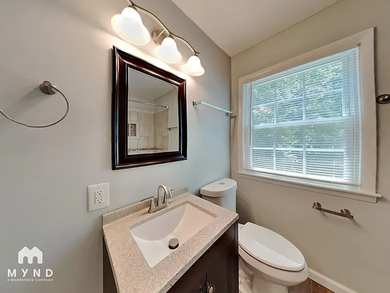 2901 Newark Dr — Photo 17