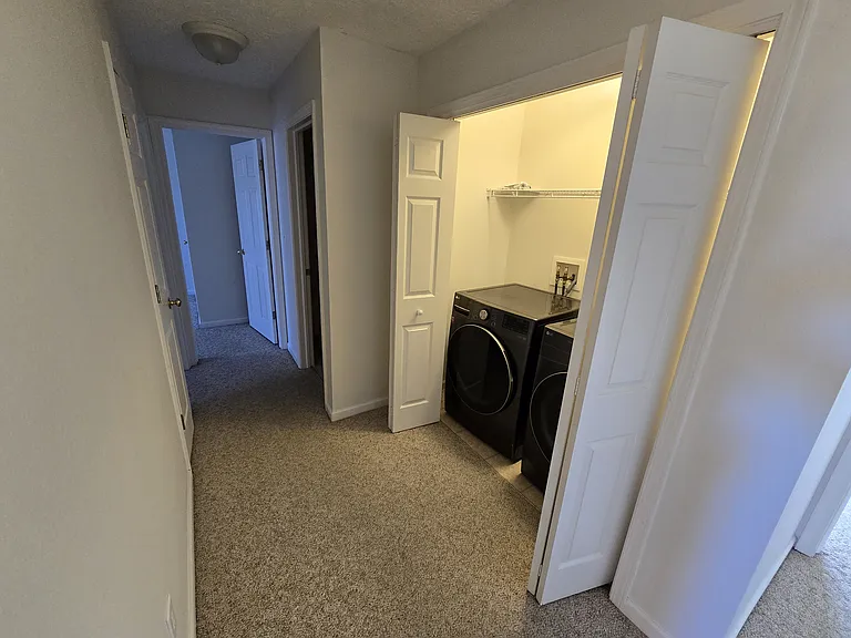 3327 Edison Dr — Photo 13