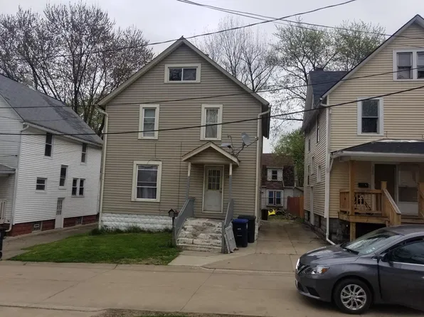 379 Gibbs Pl, Akron, OH 44306