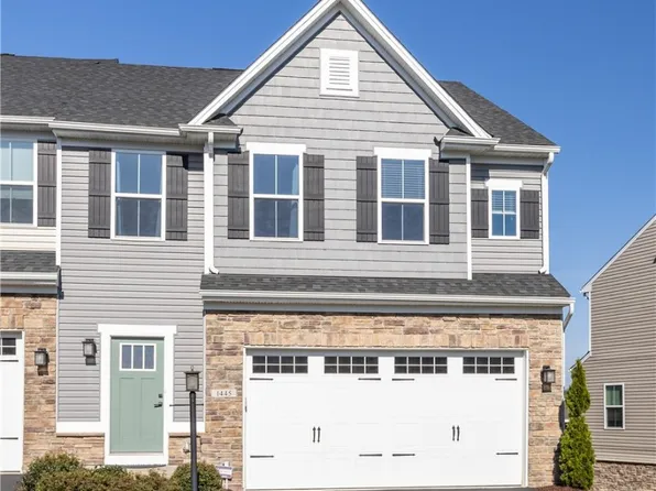 1445 Deer Creek Crossing Dr, Canonsburg, PA 15317