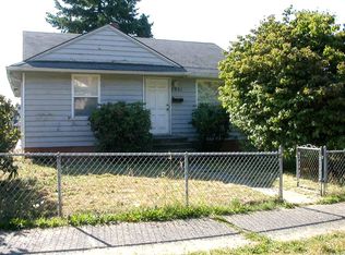 7921 15th Ave SW, Seattle, WA 98106