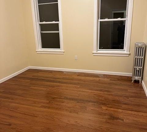 5th image of 1115 Croes Ave #2