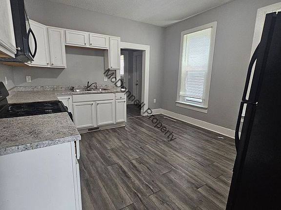 5th image of 1220 W 5th St #1