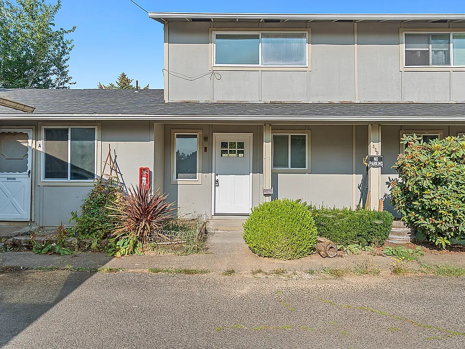 325 N 29th Ave #B