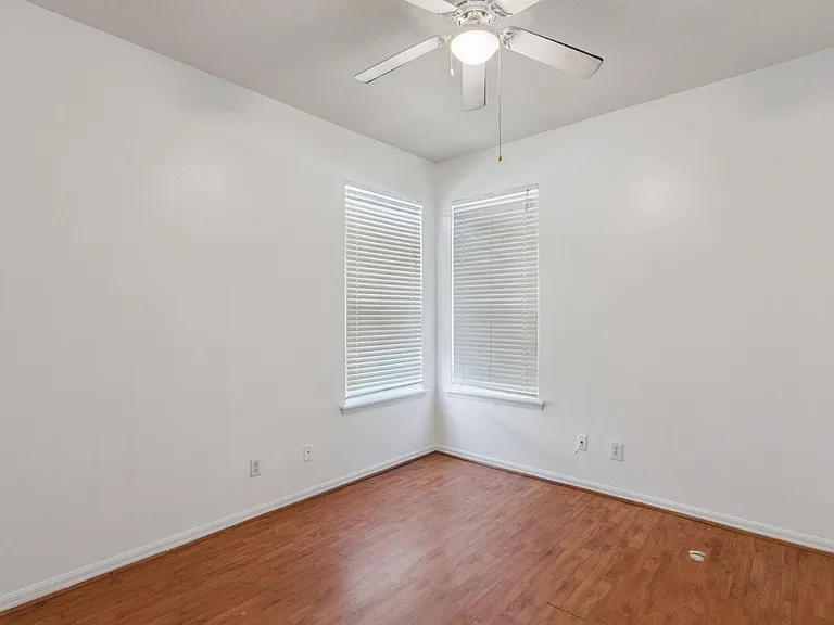 774 Lancer Cir — Photo 14