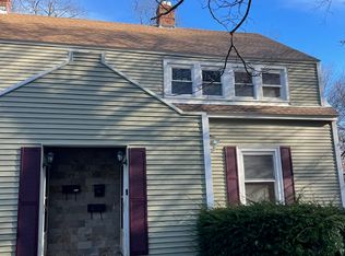 29 Rockrimmon Rd #1R, Worcester, MA 01602