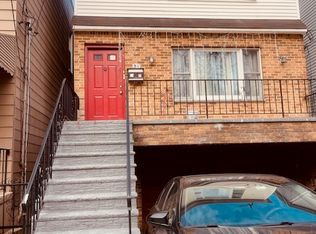 31 Romaine Ave FLOOR 2, Jersey City, NJ 07306