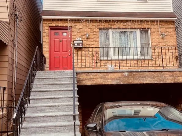 31 Romaine Ave Floor 2, Jersey City, NJ 07306