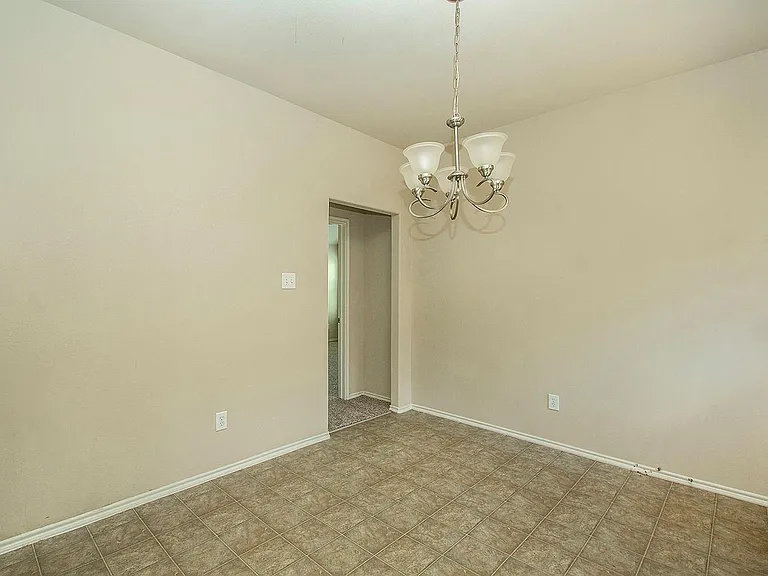 4032 Eagle Dr — Photo 12