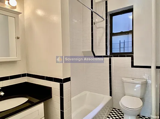 Rented by Sovereign Associates | media 1