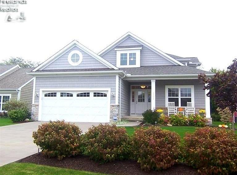 1st image of 2101 S Bailiwick Ln