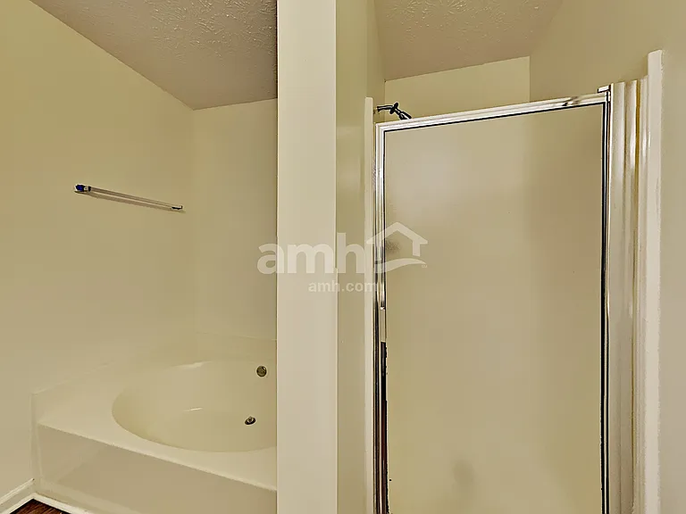 6465 Chestnut Bend Dr — Photo 14