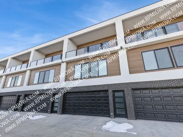 550 Indianola Ave #11, Des Moines, IA 50315