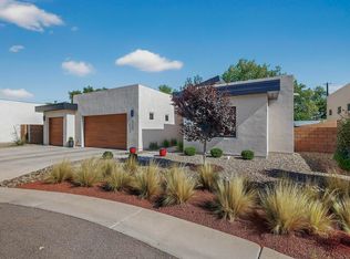 3305 Maxum Ln NW, Albuquerque, NM 87104