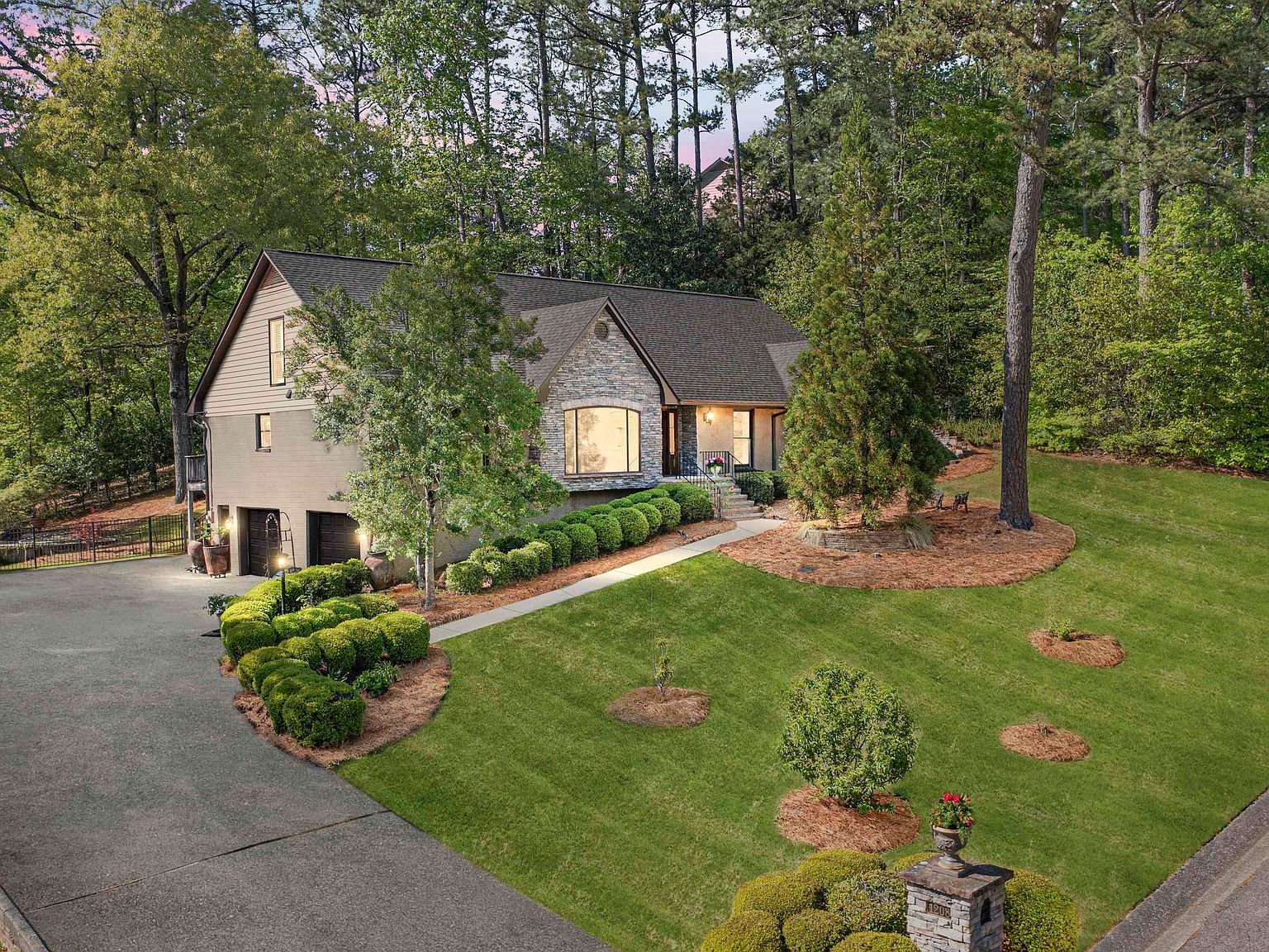 1208 Cedardell Ln, Vestavia Hills, AL 35216 | Zillow