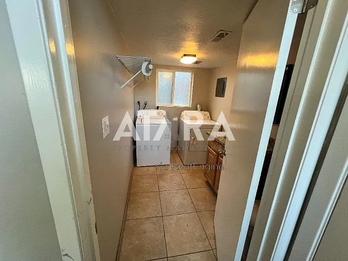 5875 S Highland Dr — Photo 13