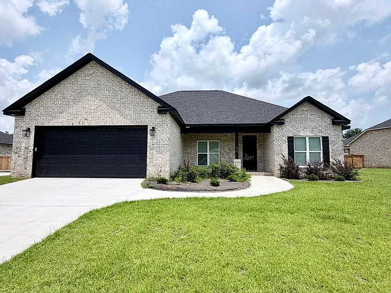 424 Cannon Point Dr — Photo 1