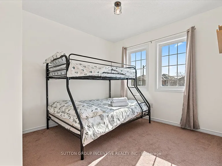 1200 Mary Lou St — Photo 34