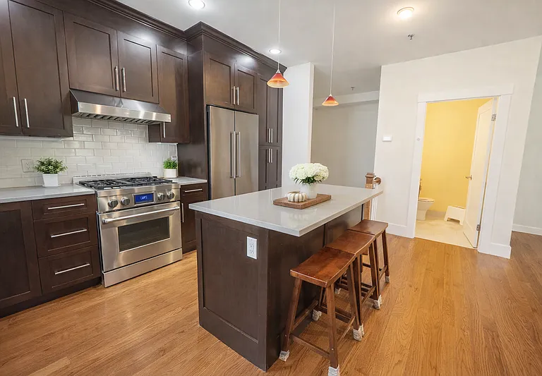 9 Montague St #3 — Photo 1