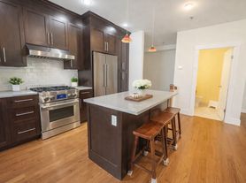 9 Montague St, Cambridge, MA