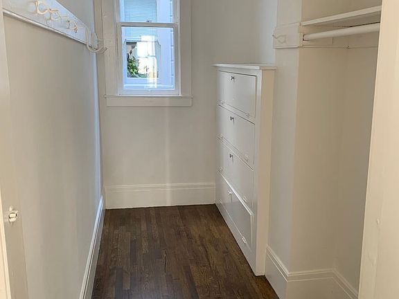 4th image of 1610 Leavenworth St #8