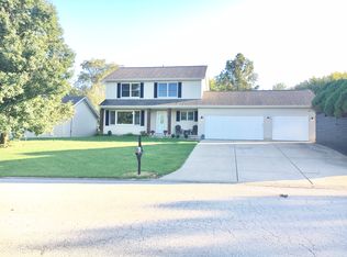 504 Ridgeview Dr, Sherman, IL 62684