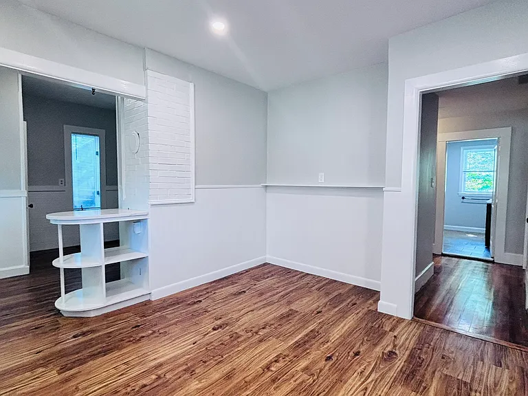 6 Howard Ave #1 — Photo 18