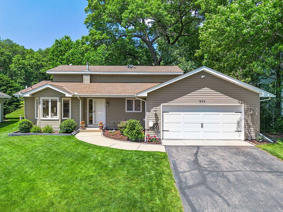 1st image of 899 Park Knoll Dr