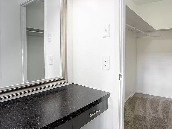 4th image of 111 Siesta Ln #A2