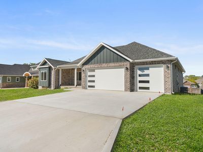 865 E Ashford Avenue, Nixa, MO, 65714