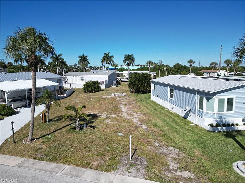 2nd image of 11380 Azalea LN