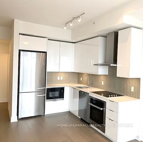 30 Shore Breeze Dr #LPH01A — Photo 31