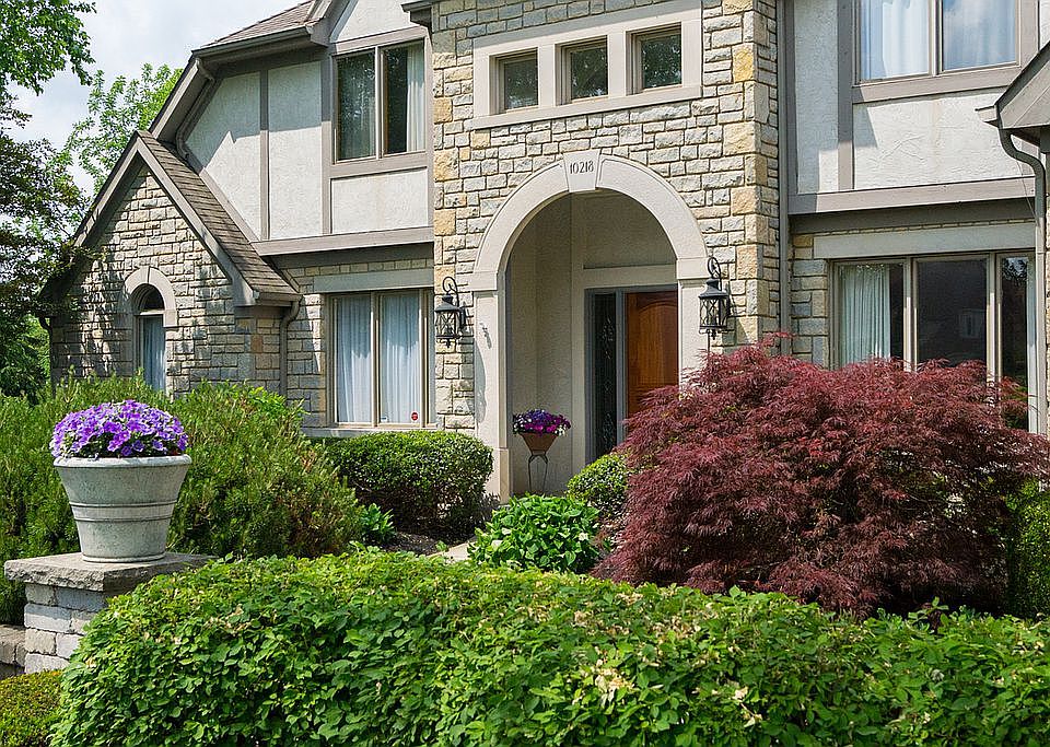 1st image of 10218 Widdington Close