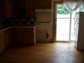 2nd image of 2714 Pawnee Rd