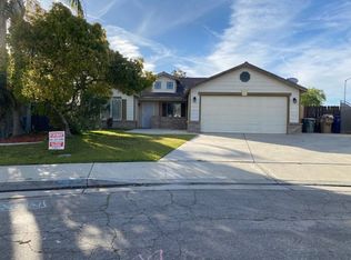 8107 Hawkeye Dr, Bakersfield, CA 93313