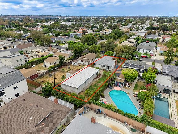 3rd image of 4736 Berryman Ave