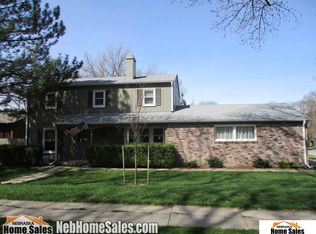 1601 Susan Cir, Lincoln, NE 68506