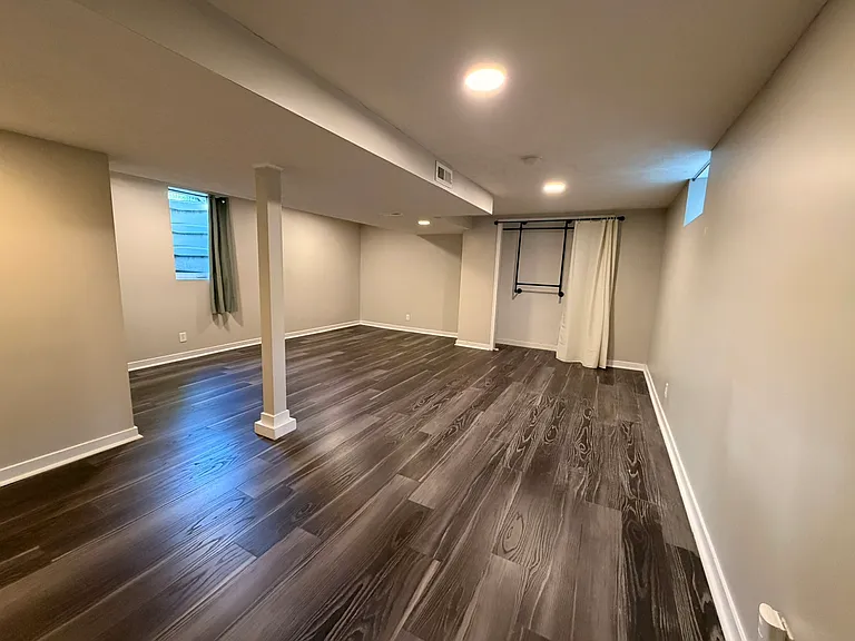 3627 Spring St — Photo 30