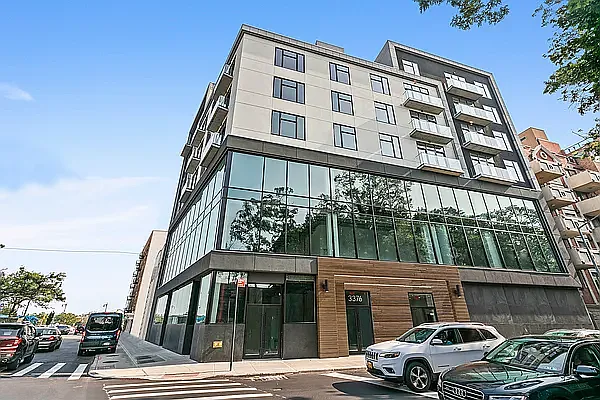 Building Photo - 1780 Sheepshead Bay Rd #4
