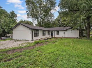 2600 Diefenbach Rd, Evansville, IN 47720