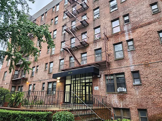 Rented by null | media 10